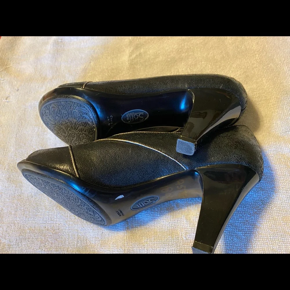 SOFFT Leather Slip On Open Toed‎ Pumps 3.5” heel
